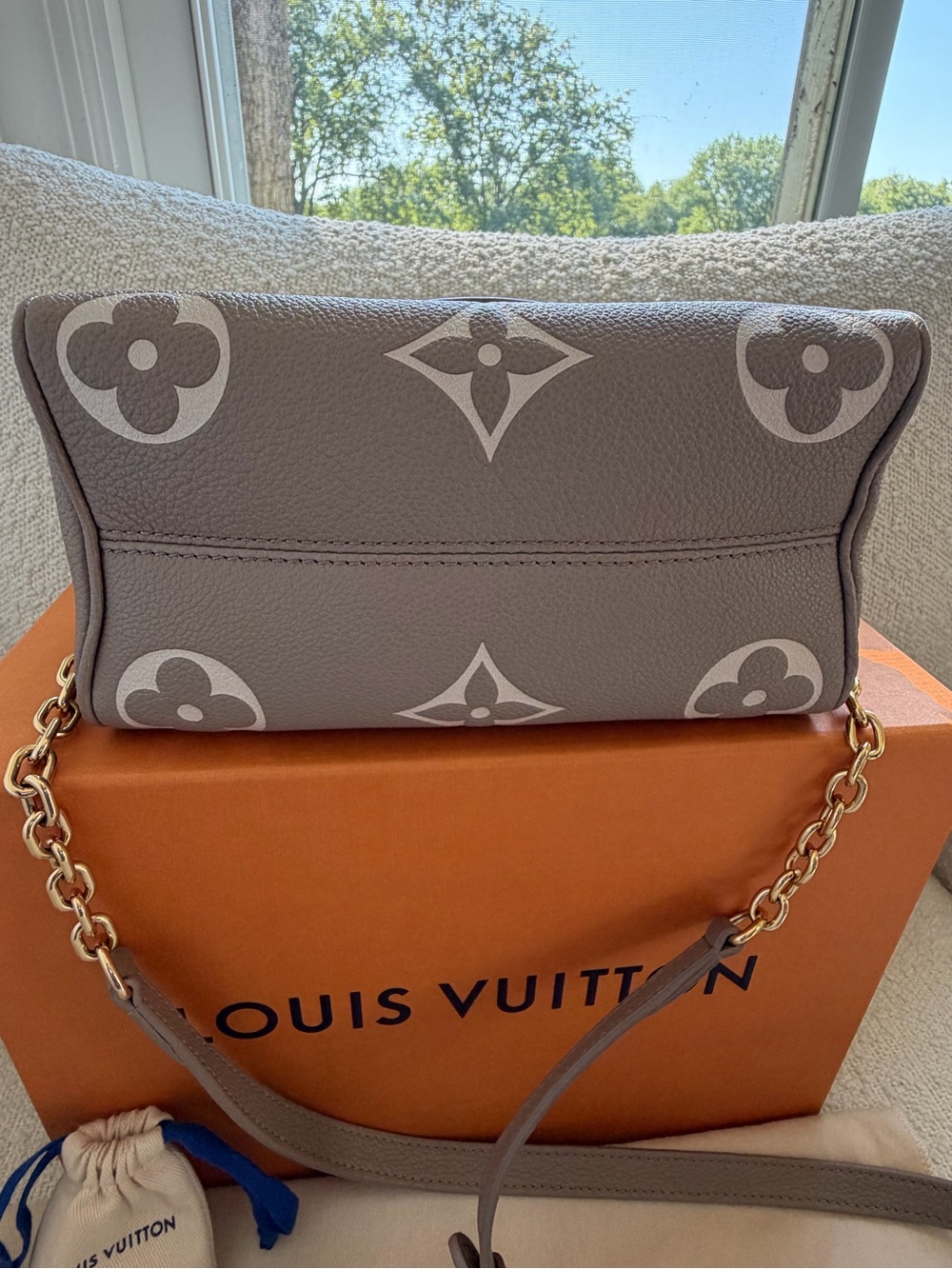 SOLD🎉Louis Vuitton Speedy Bandoulière 20 Bicolor Monogram Empreinte Handbag - Picture 9 of 13
